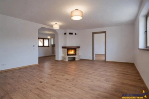 Cocheta casa renovata+vila spatioasa, domeniu de 1.500mp,Sanpetru,Brasov - imagine 2