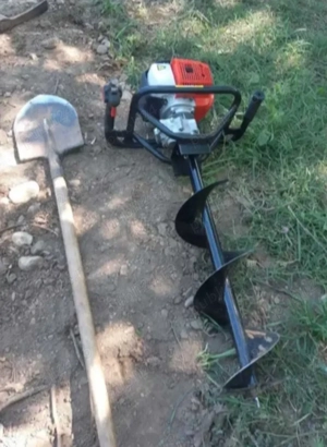 Motoburghiu de pământ 