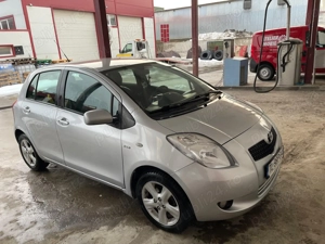  Toyota Yaris 1.4 D-4D   Motorină   168.000 km  - imagine 2