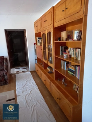 Apartament cu 3 camere, zona Cinema Dacia, Reșița - imagine 2