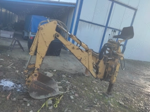 Vând buldoexcavator Venieri  - imagine 6