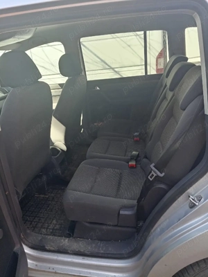 Volskwagen Touran  - imagine 3