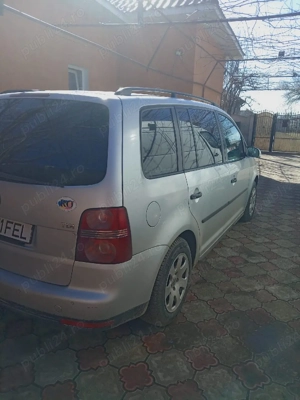 Volskwagen Touran  - imagine 2