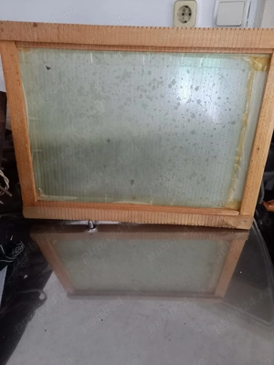 Vand aparat de colectat venin de albine