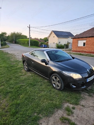 Renault Megan cabrio  - imagine 2