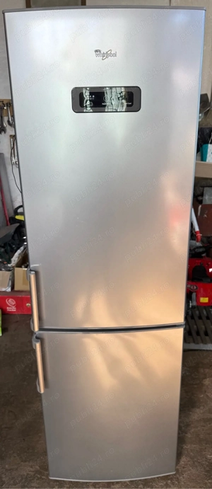 Vand frigider WHIRLPOOL