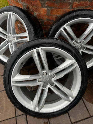 Vând jenti audi R19