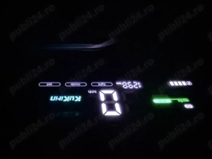 Vând trotinetă Kukirin g2 2025 întreținut 