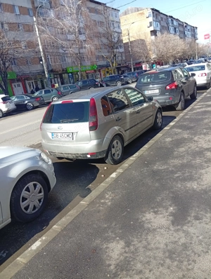 Ford fiesta 2004 - imagine 2