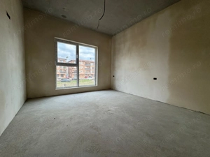 3 camere.Singur pe nivel.Tip Penthouse.Bine Compartimentat - imagine 10