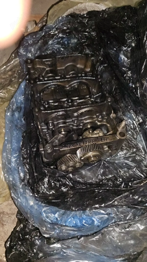 pompa ulei audi a4 sau gama vag - imagine 4