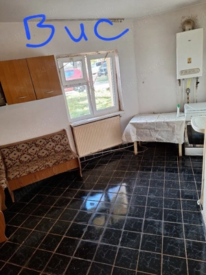 vand apartament 2 camere,  decomandat,  parter, 52 mp. Campulung  - imagine 5