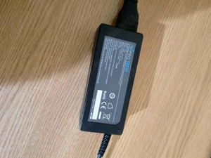 Laptop performant HP Zbook 15U G5 Workstation + tastatura Logitech - imagine 5