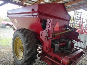 Vand distribuitor ingrasaminte Bredal - imagine 3