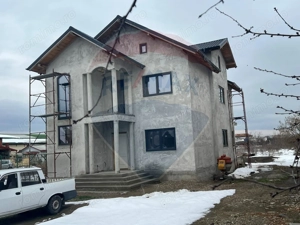 Casă / Vilă 5 camere Fundatura Magura - imagine 5