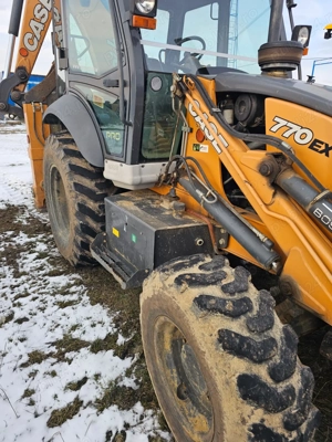 Vand buldoexcavator - imagine 2