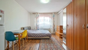 Comision 0% | Cameră 21 mp – Str. Înfrățirii, Brașov