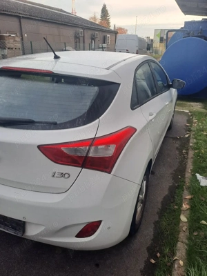 Hyundai i 30 - imagine 3