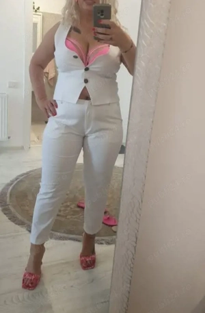 Doamna, ofer companie 