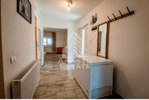 Casa individuala de vanzare, 190 mp, teren 650 mp, zona Sanandrei - imagine 7