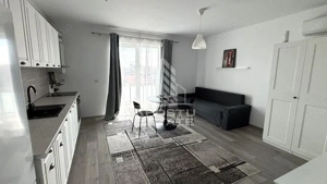 Apartament 1 camera,loc de parcare , Centrala  proprie, Timis, Giroc