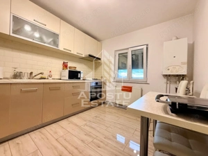 Apartament cu 3 camere, de vanzare, Zona Lipovei, Timisoara - imagine 2