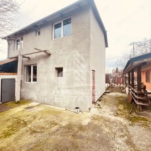 Casa “la gri” cu gradina, zona Calea Aurel Vlaicu - Bujac