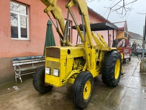 Buldoexcavator MF - imagine 2