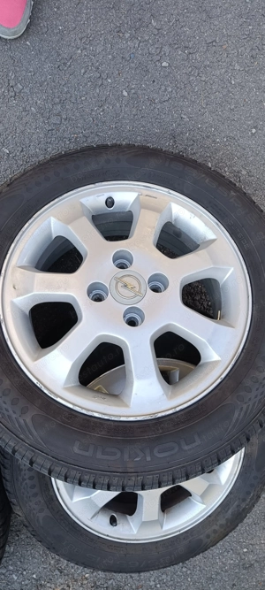 Vand jante aliaj  R15, cu anvelope de vara Nokian 185/65 R15, dot 03.22 - imagine 3