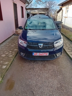 Vand logan mcv an. 2017  46000 km recent adusa nr rosi scoase