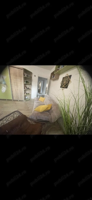 Vand ap.3-4 camere, trilateral, o parcare subt.privata si libera in incinta complexului - imagine 2