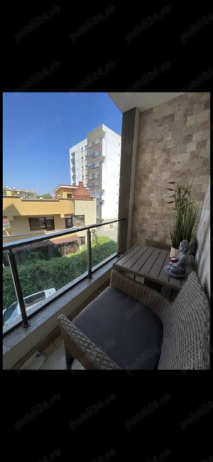 Vand ap.3-4 camere, trilateral, o parcare subt.privata si libera in incinta complexului - imagine 9