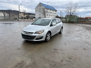 Opel Astra J 1.7 Cdti 2013 - imagine 2