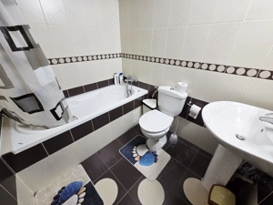 Apartament 3 camere  într-un Bloc de Top-Ideal pentru un Stil de Viață Select - imagine 10