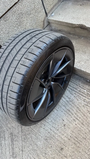 Tesla Model 3 Performance - imagine 7