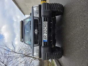 vand hyundai galloper II 4x4 offroad   posibil schimb cu varianta 5 usi