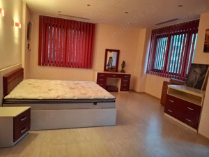 Vila cocheta cu posibilitati multiple de investitie - imagine 11