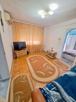 Vânzare apartament 2 cam, Micro 19 - imagine 2