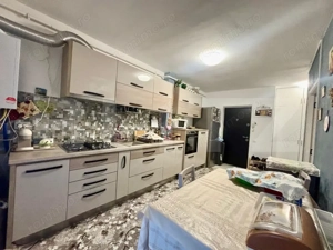  Apartament 1/2 camere, 35 mp, etaj intermediar, zona Eroilor - imagine 2