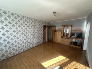 Apartament 3 camere, 70 mp, Micro 16