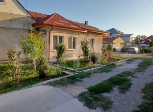 Casa cu 2 camere, 112 mp, 720 teren, zona Micro I