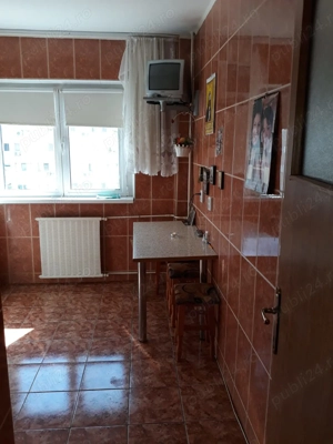 Apartament 3 camere de inchiriat Baba Novac - imagine 2