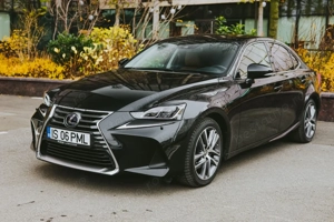Lexus Seria IS Luxury Line