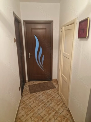 De VANZ. APART 2 cam, Et. 3 din 3 , 51mp., liber - imagine 2