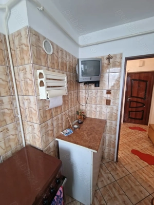 De VANZ. APART 2 cam, Et. 3 din 3 , 51mp., liber - imagine 7