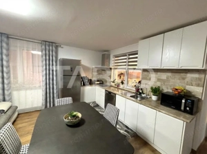 Casa de vanzare individuala cu 3 camere 500 mp teren Sura Mare - imagine 3