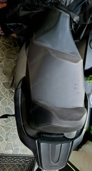 Piaggio Mp3 350cc 2021 LT L5e, se conduce cu B. J.Costa - imagine 2