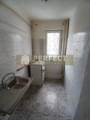 AP.3 camere SEMIdecomandat, zona Baraolt, ETAJUL 2,pret 54500 euro - imagine 3