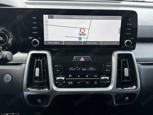 Kia Sorento 1.6 T-GDI HEV 6AT 4x4 7P Design+ - imagine 11