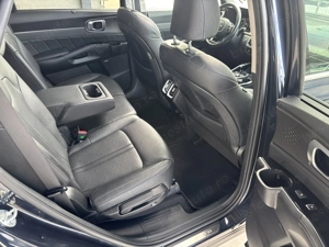 Kia Sorento 1.6 T-GDI HEV 6AT 4x4 7P Design+ - imagine 15